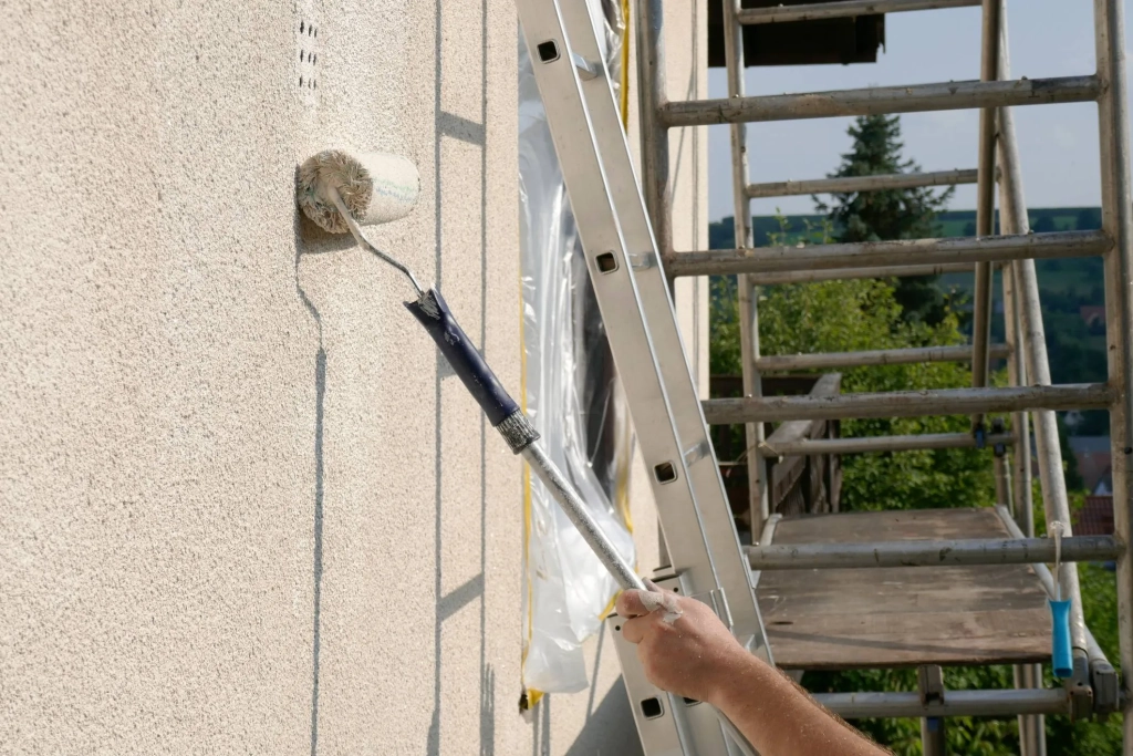 Peinture extérieure, peinture façade Bertrange, Luxembourg : Les Toituriers de Bertrange